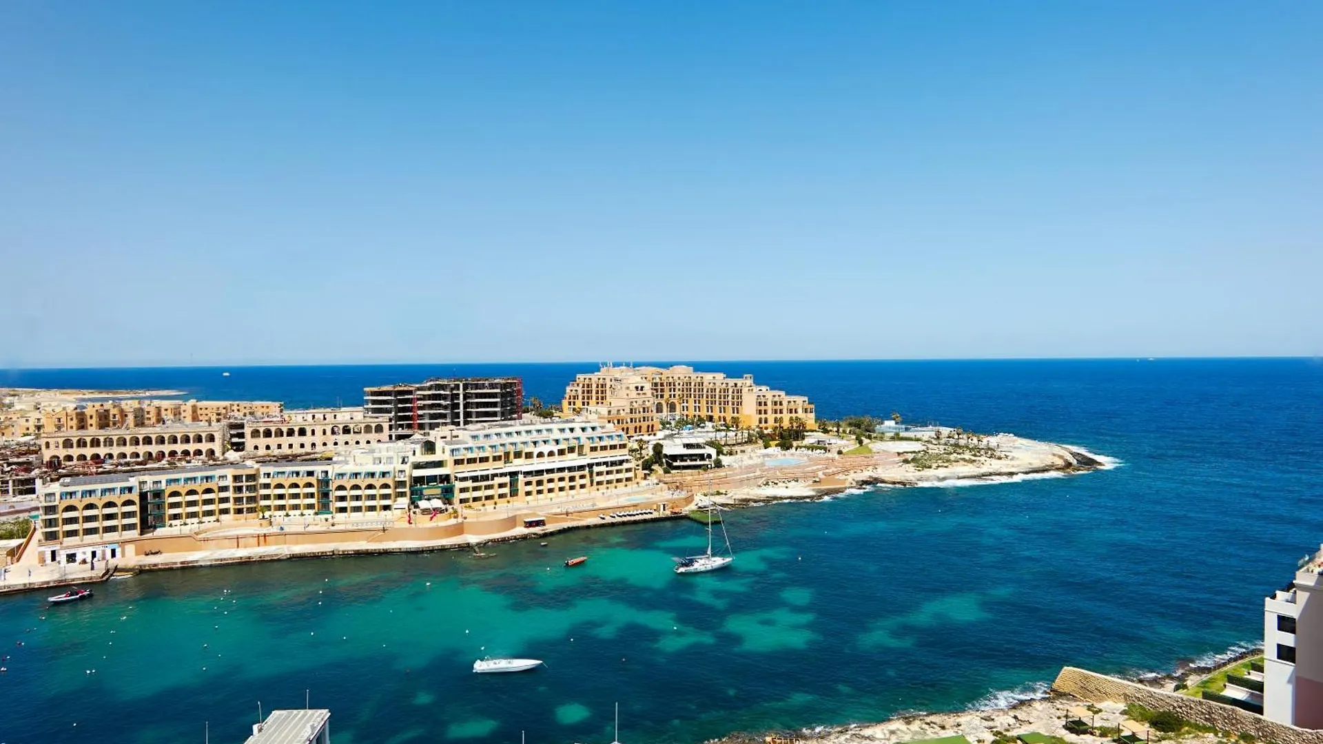 Elegant Penthouse With 5 Terraces & 180 Views In St Julian'S By Solea Apartment Saint Julian's