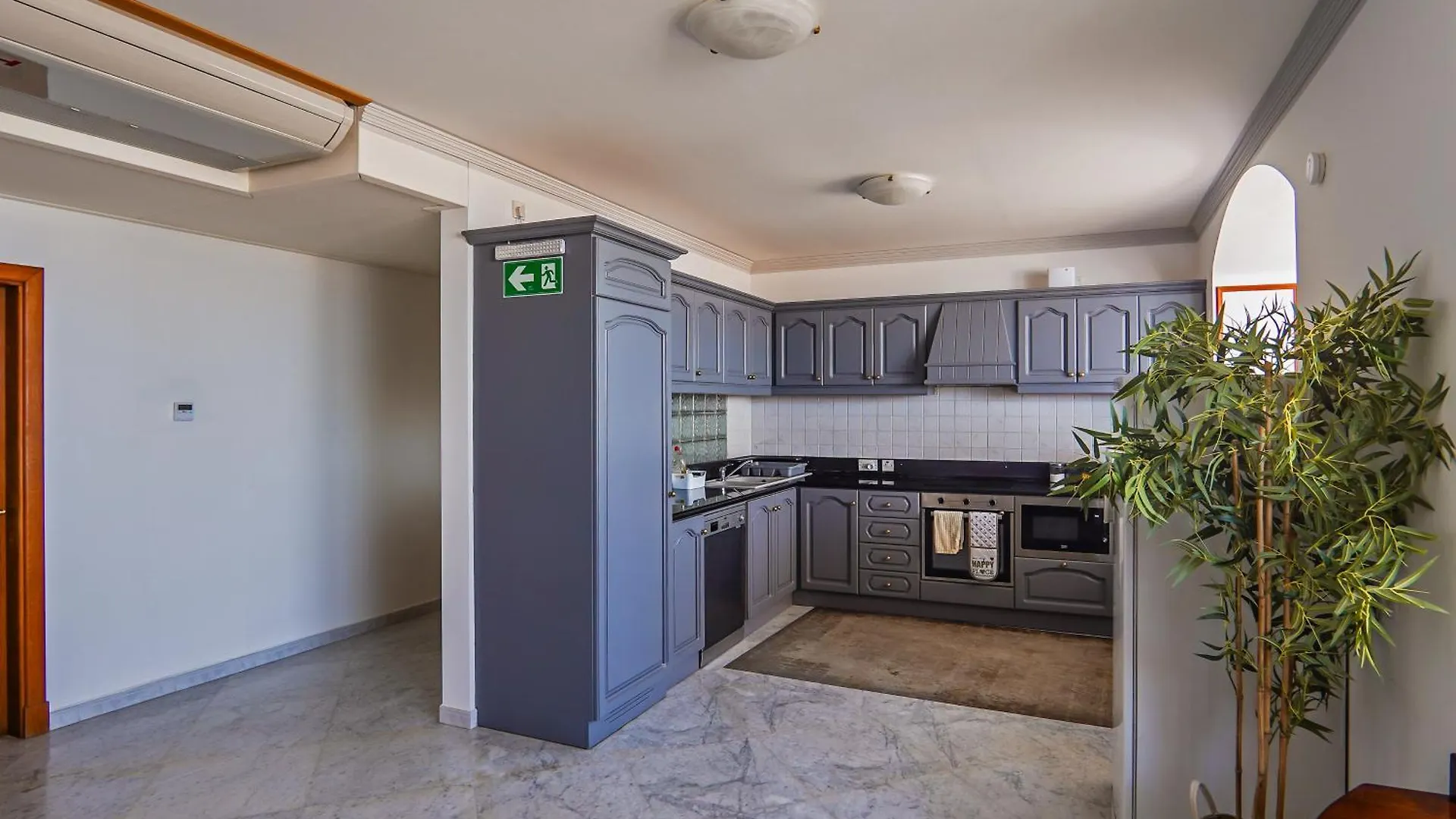 Elegant Penthouse With 5 Terraces & 180 Views In St Julian'S By Solea Apartment Saint Julian's Malta
